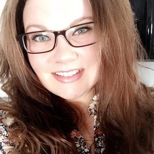 Meet your Posher, Shania